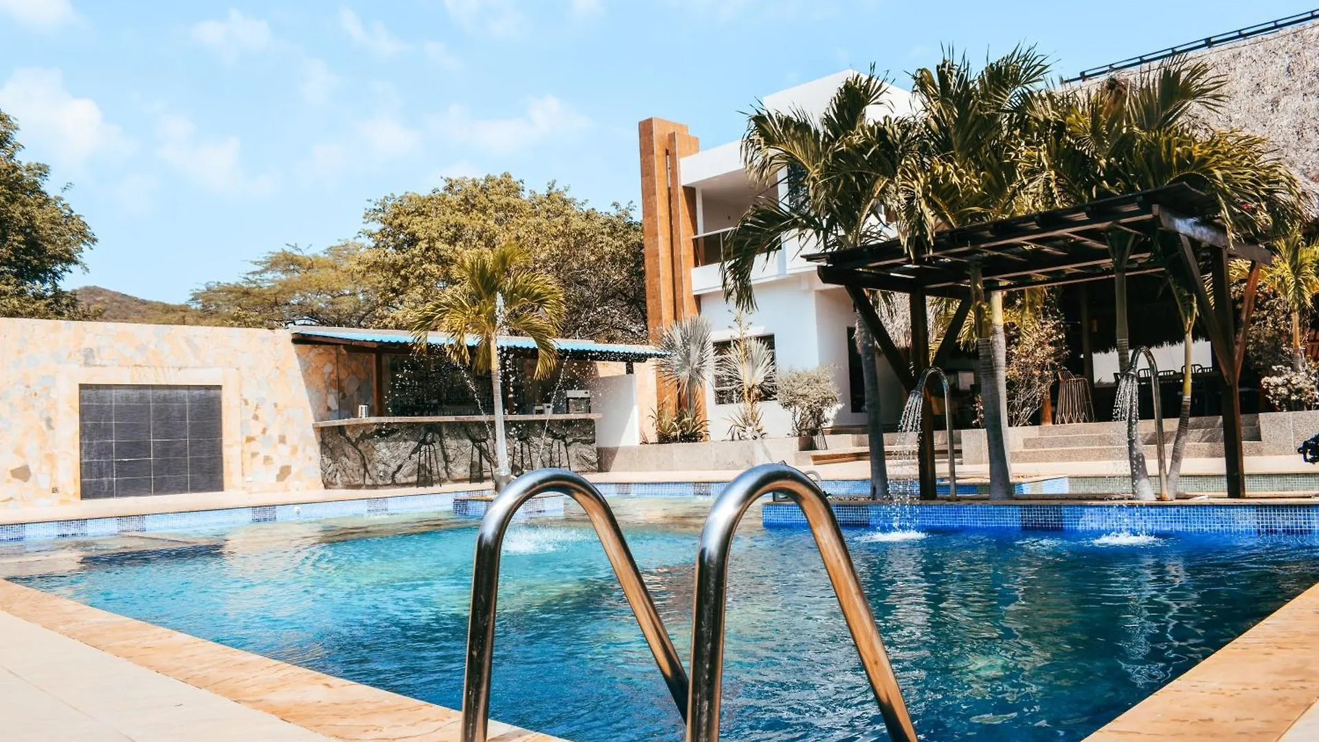 Rancho Ton Hotel Boutique Bonda