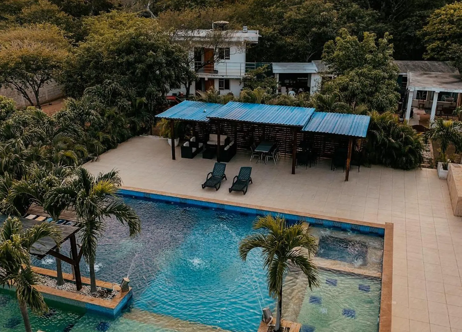 Rancho Ton Hotel Boutique Bonda